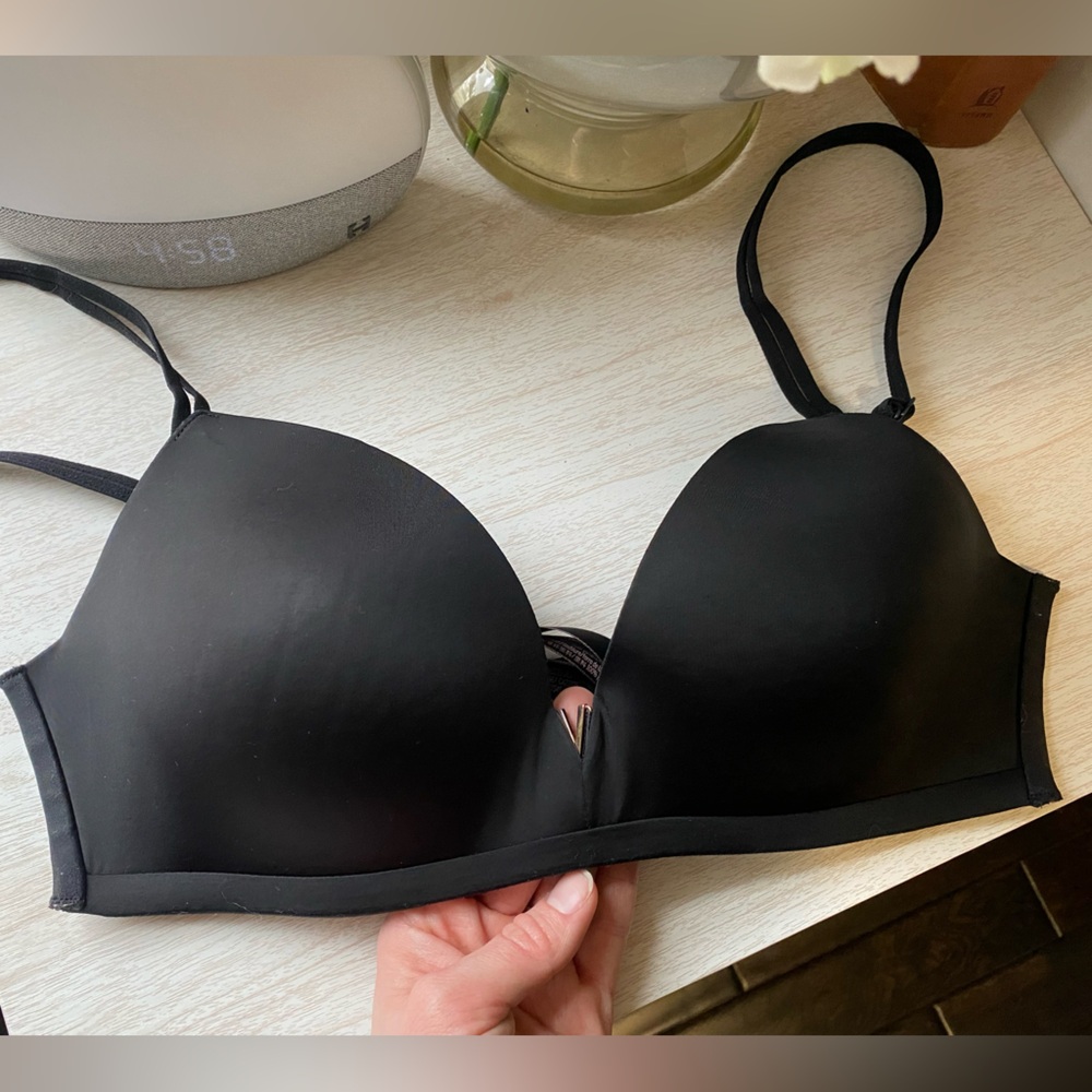 Victoria’s Secret Bra 32DD